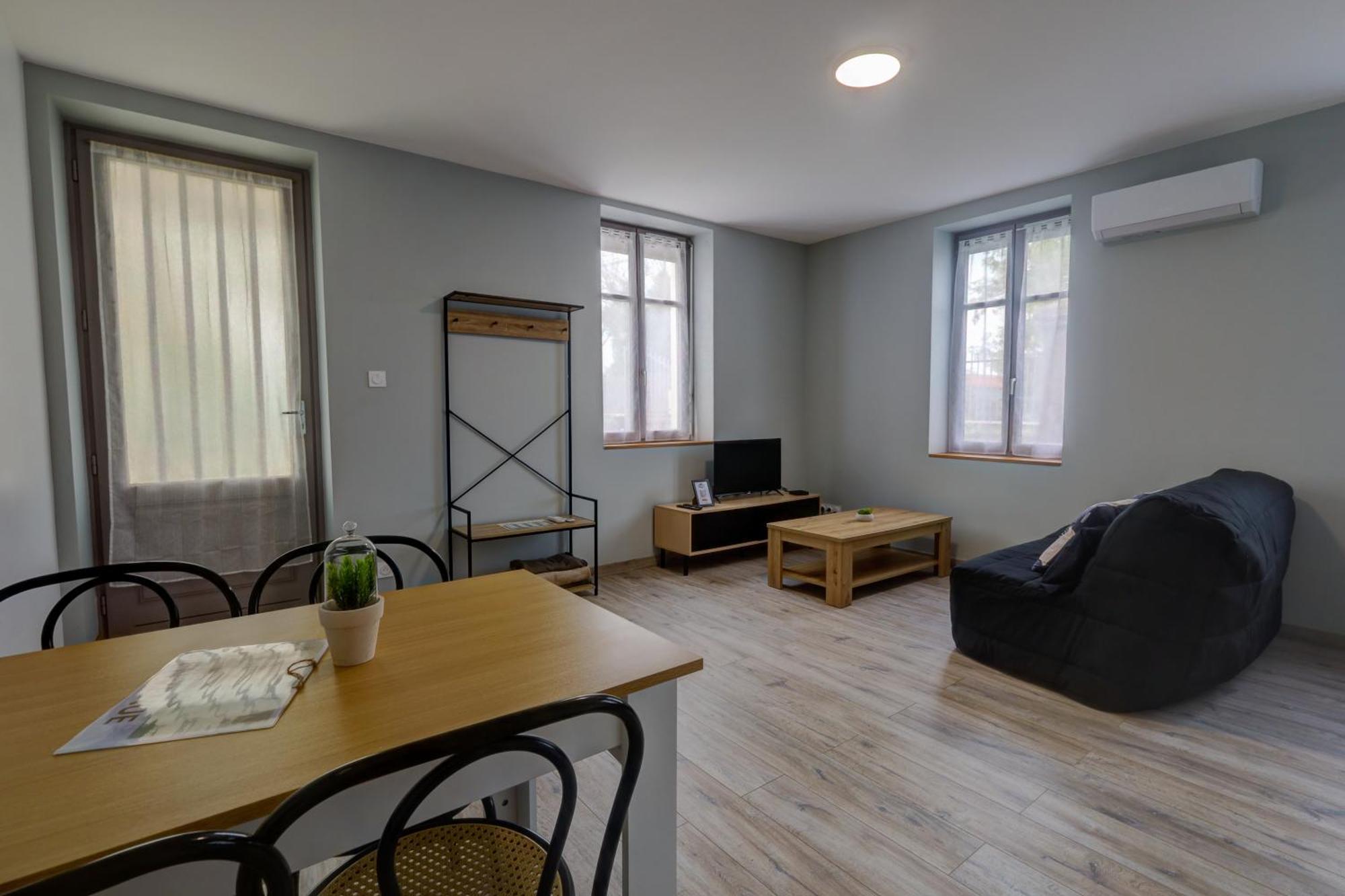 Apartmán Le Westy 1 Hieres-Sur-Amby Exteriér fotografie